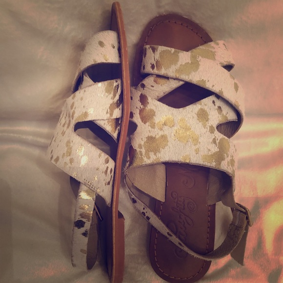 naughty monkey cowhide sandals